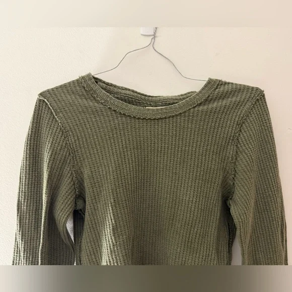 Free People We the Free Roll With It Thermal Long Sleeve Top in Moss Size Large - Picture 3 of 16